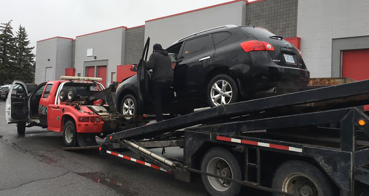 Why Choose Ontario Towing For Roadside And Recovery Service?